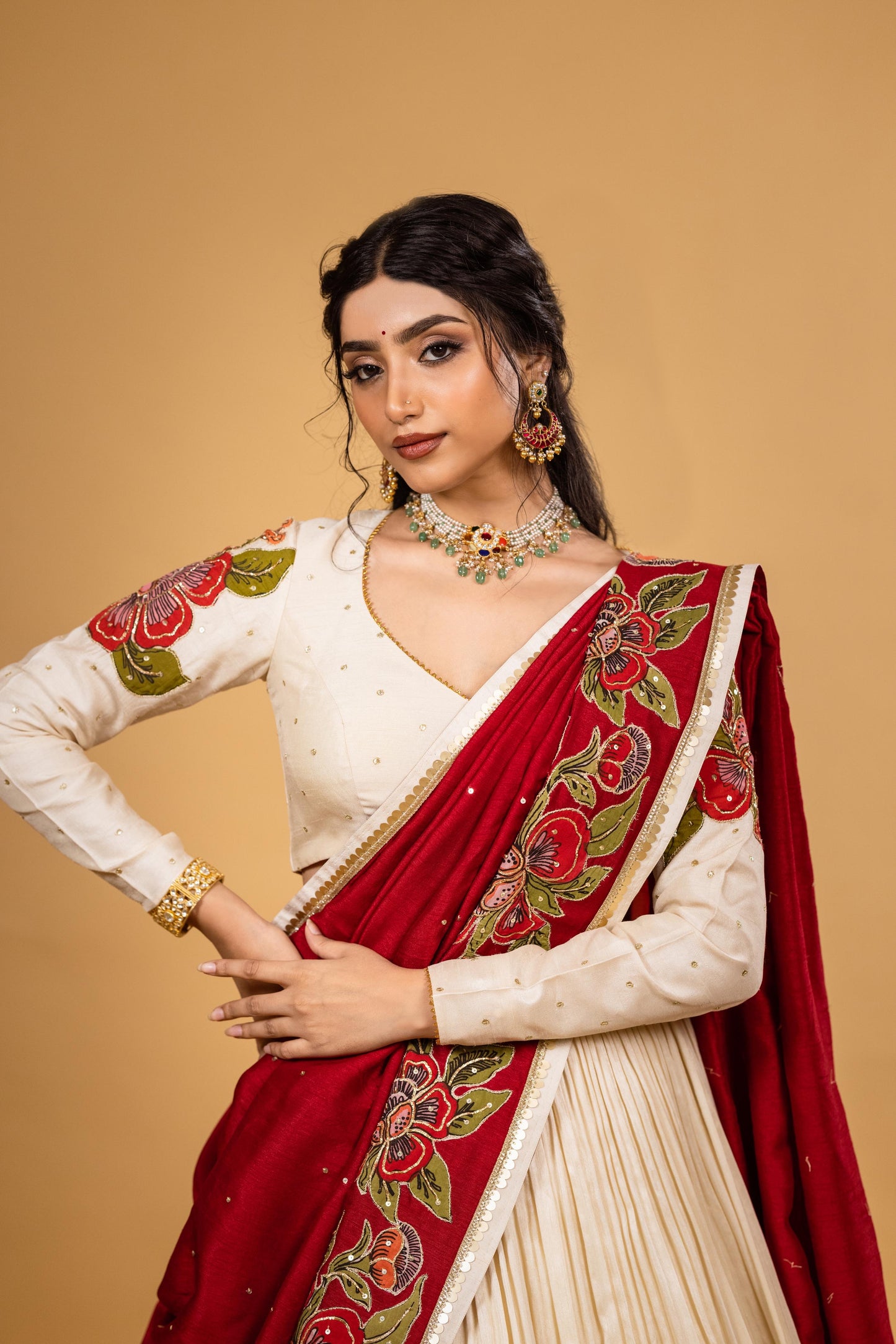 Ivory mandara lehenga