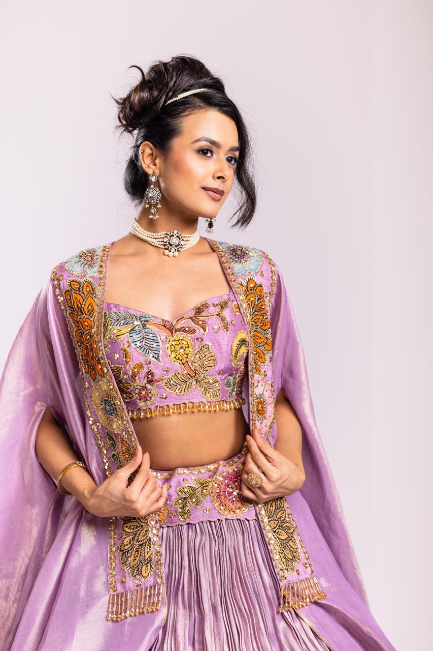 Lavender tissue cape set