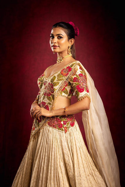 Ivory mandaara Lehenga set