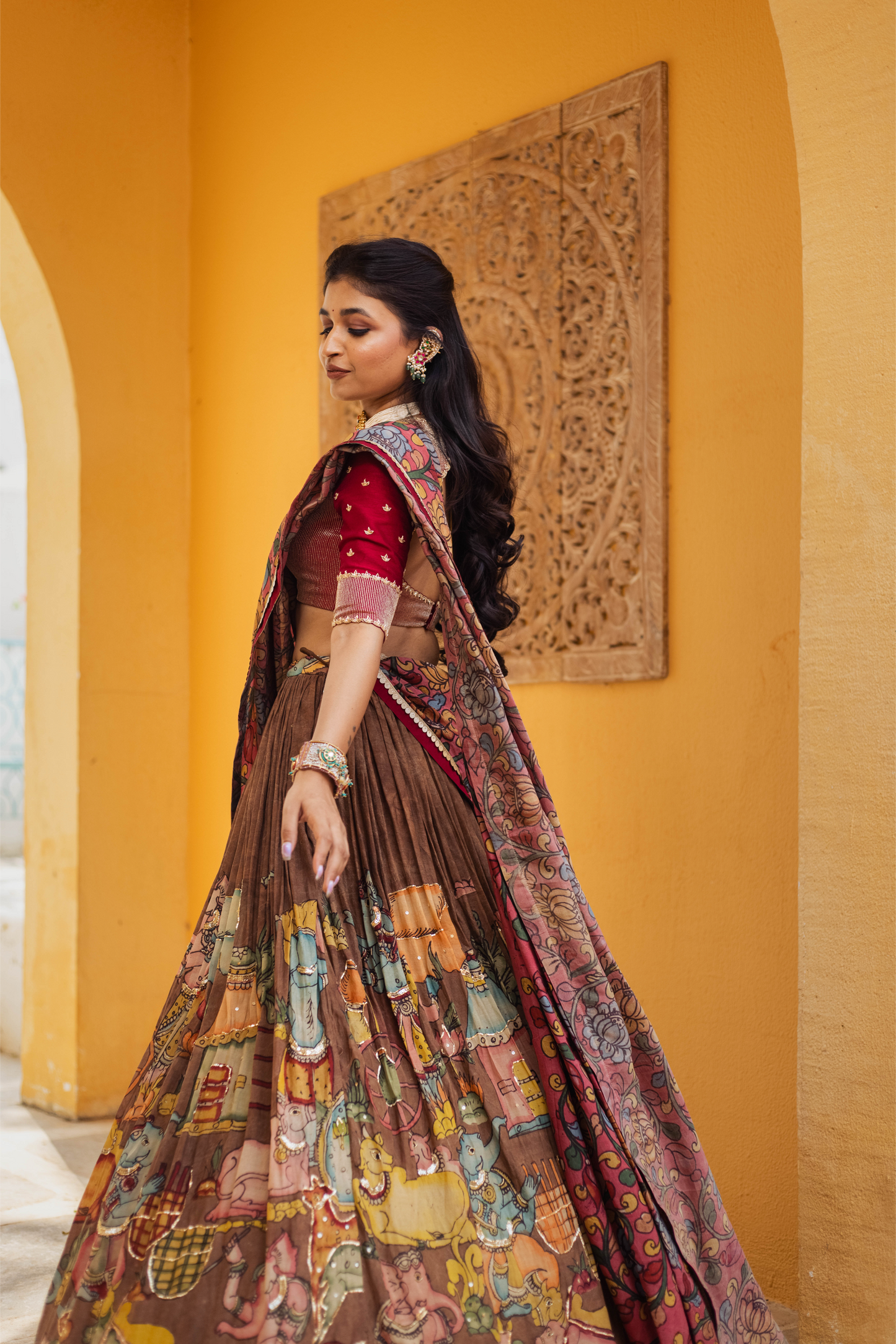 BROWN GANESHA LEHENGA