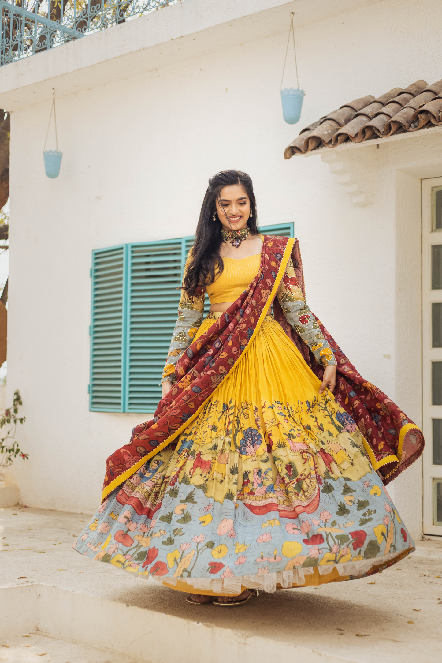 YELLOW NAVIKA LEHENGA