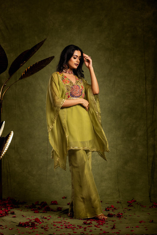 Light green tissue kaftan set