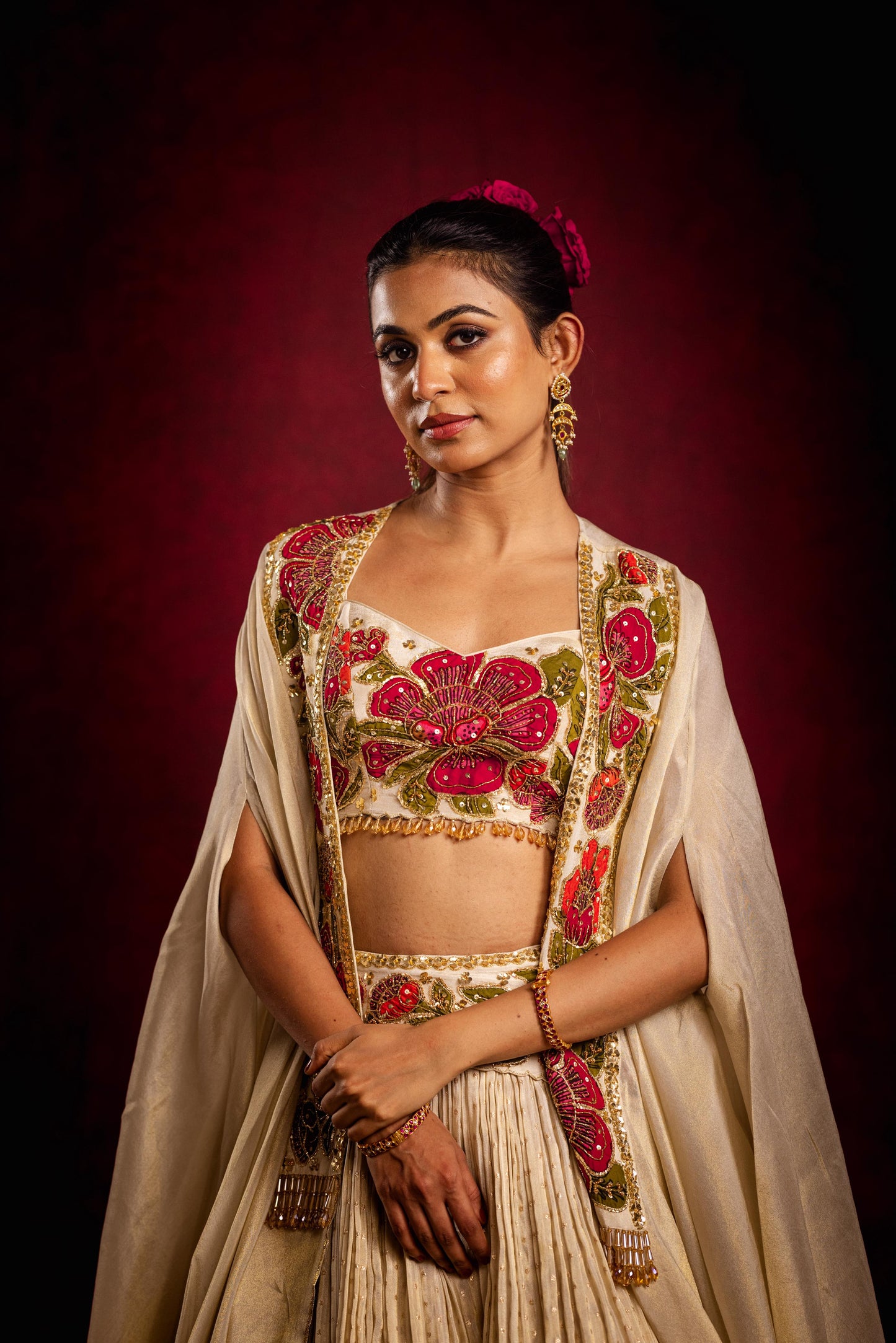 Ivory mandaara Lehenga cape set