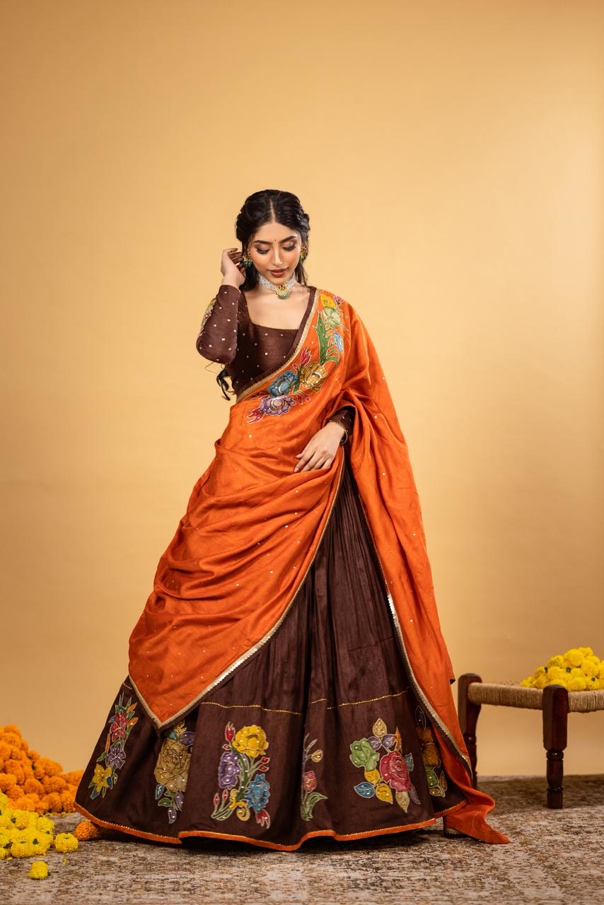 Orange / brown lehenga