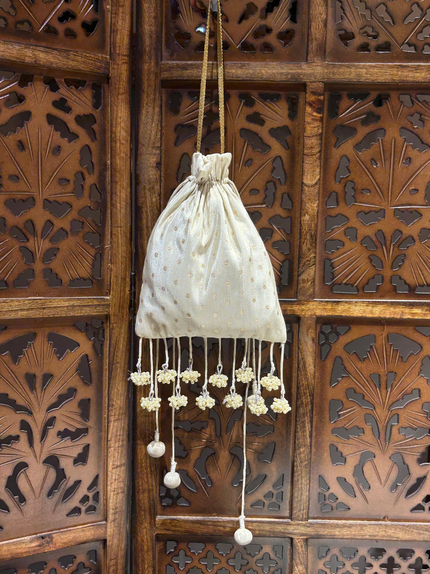 Ivory Potli