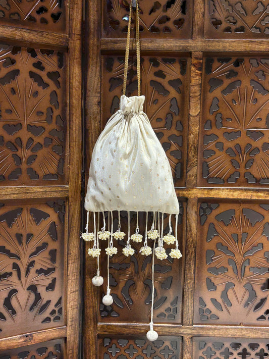 Ivory Potli