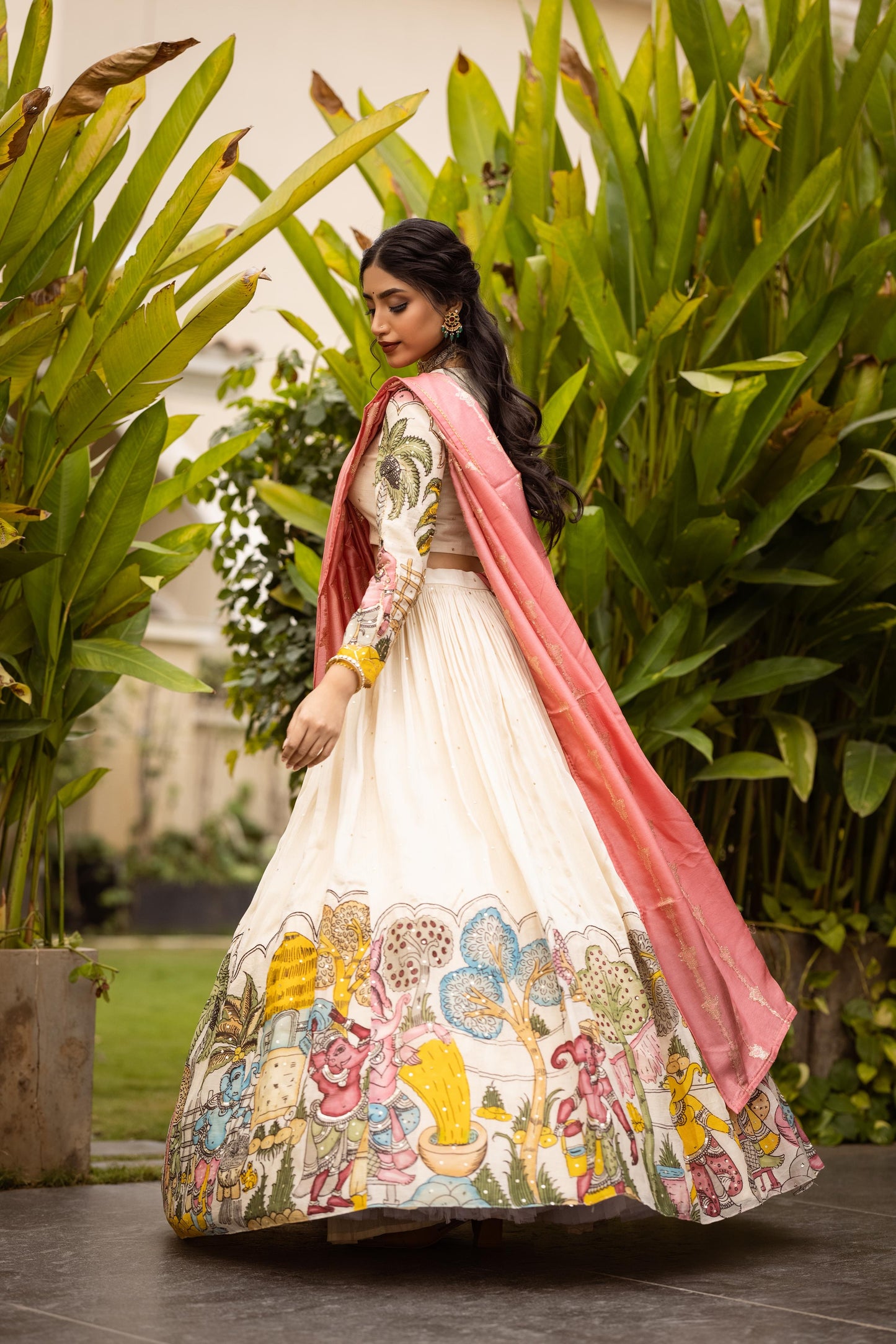 Ivory ganesha lehenga set