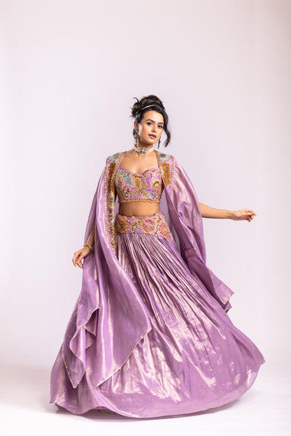 Lavender tissue cape set