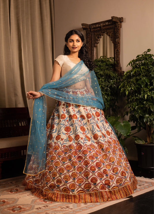 Cream khalis lehenga