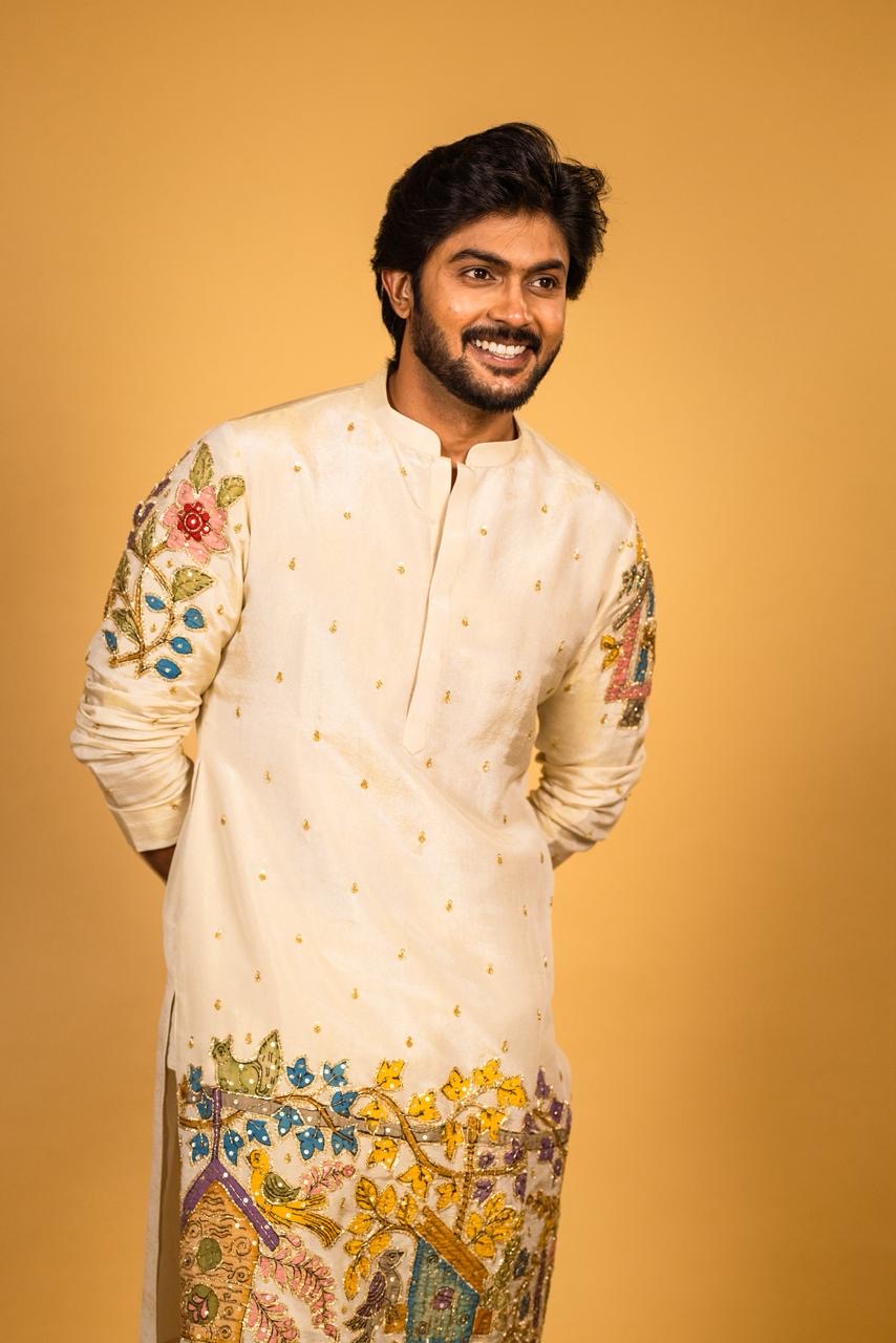 Ivory humming bird kurta set
