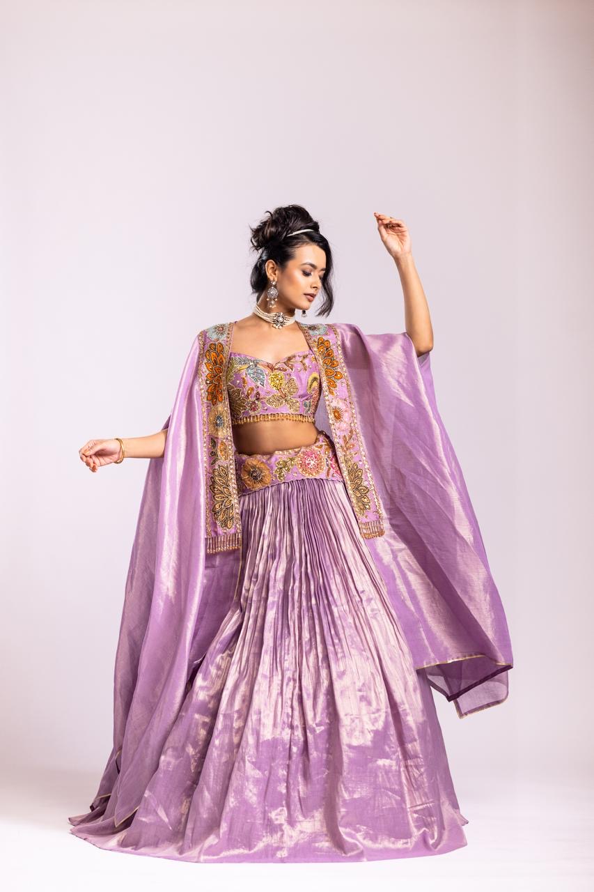 Lavender tissue cape set