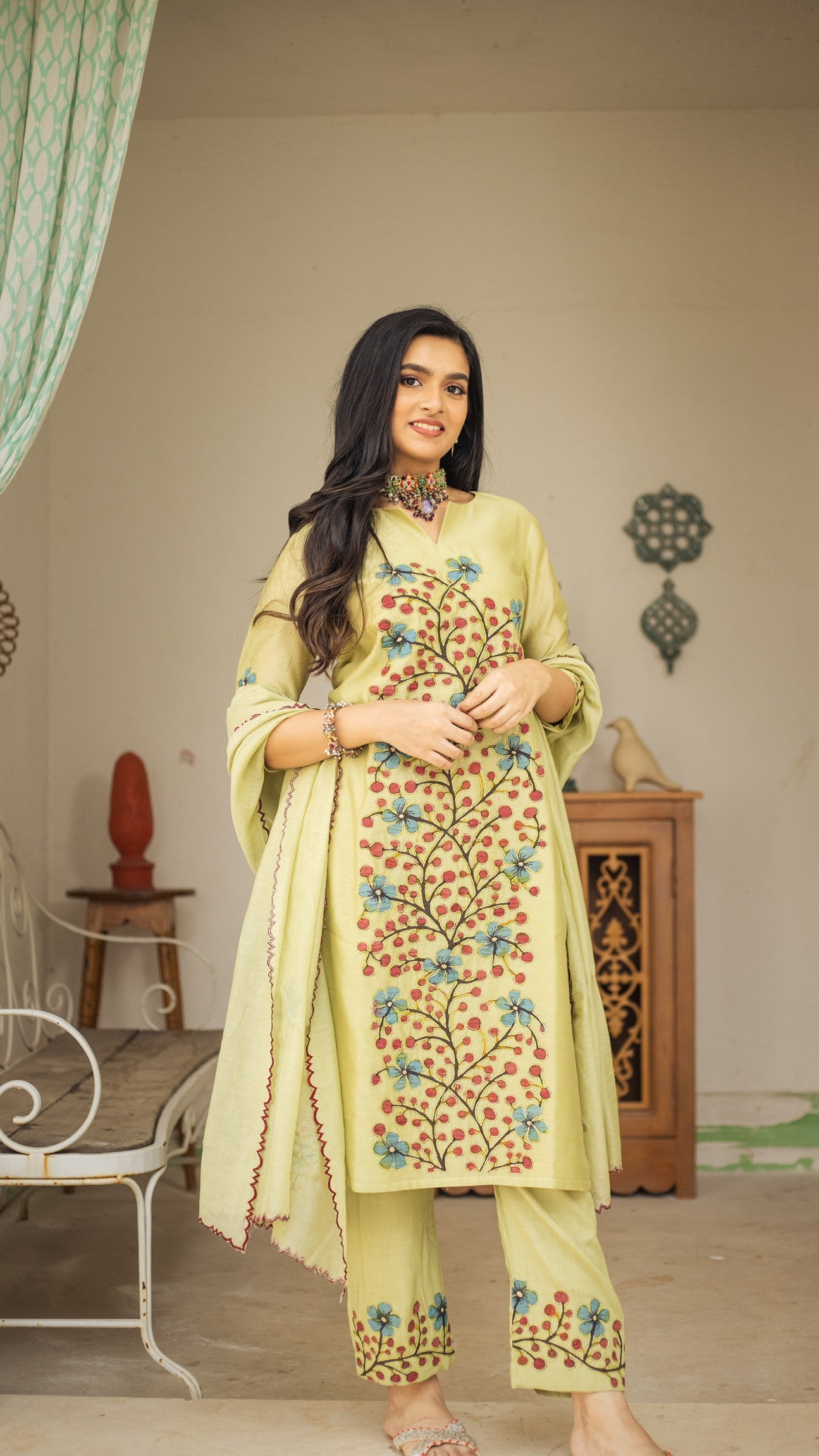 PISTACHIO HIBUSCUS KURTI SET