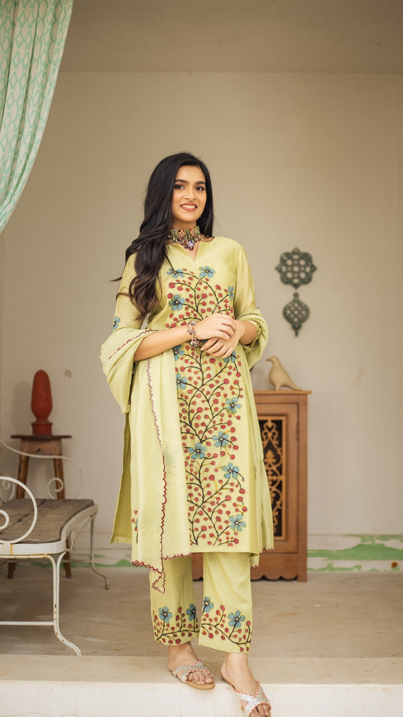 PISTACHIO HIBUSCUS KURTI SET