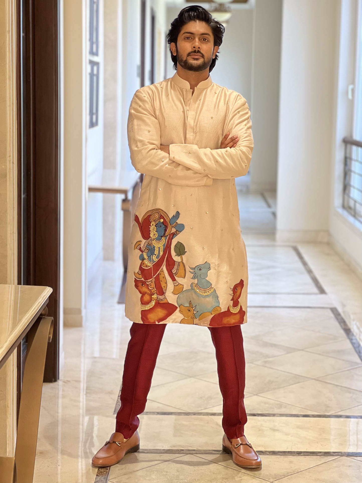 CREAM KRISHNA COW KURTHA